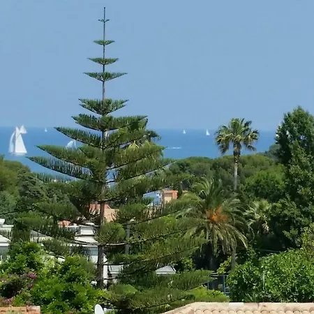 Cap D'antibes Apartment *